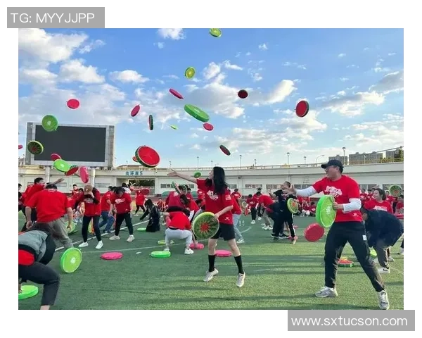 飞盘评论：深圳飞盘队的边路渗透得失_1